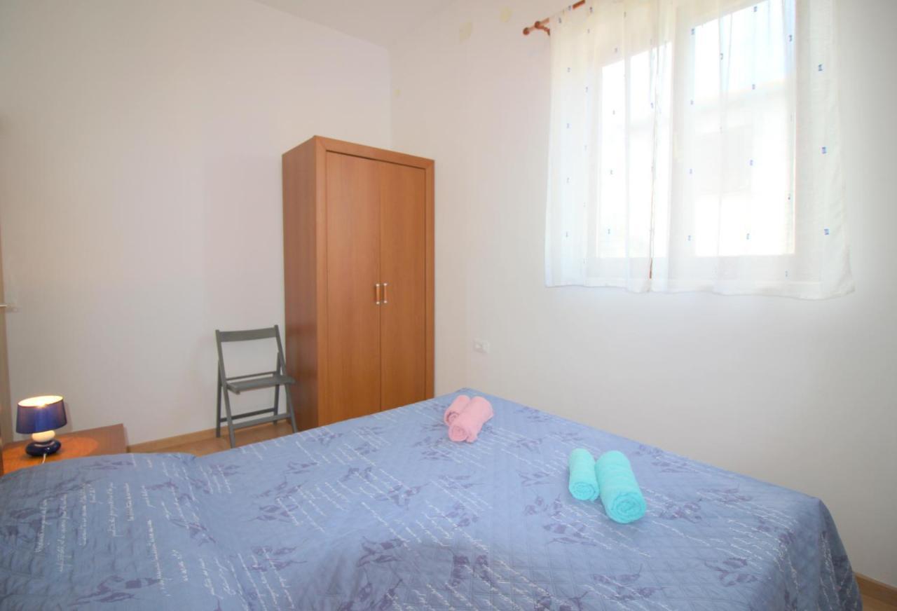 Apartment Ema Near City Center ポレッチ エクステリア 写真